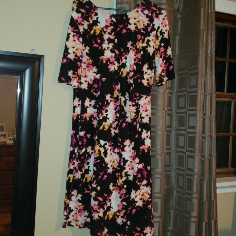 Apt 9 Dress size L
